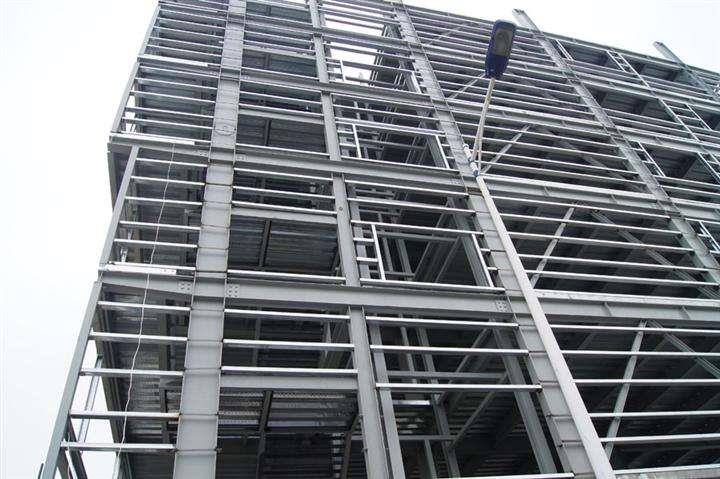 德兴高层钢结构的支撑布置与构造需要符合哪些规范
